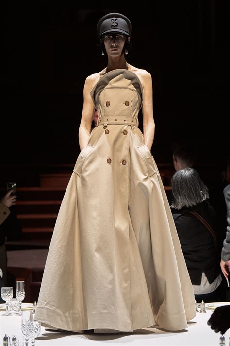 burberry ドレス|Burberry dresses 2022.